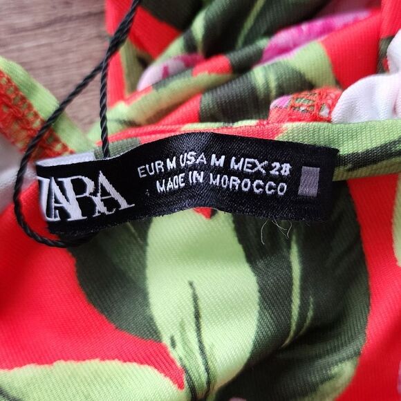 NWT Zara Floral Plunge V-neck Bodysuit Women's Medium - Picture 3 of 7